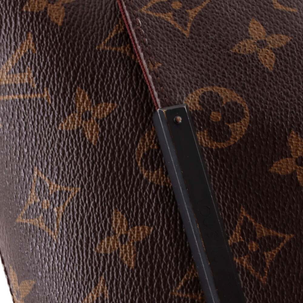 Louis Vuitton District Messenger Bag #244245L11B - Picture 6 of 9